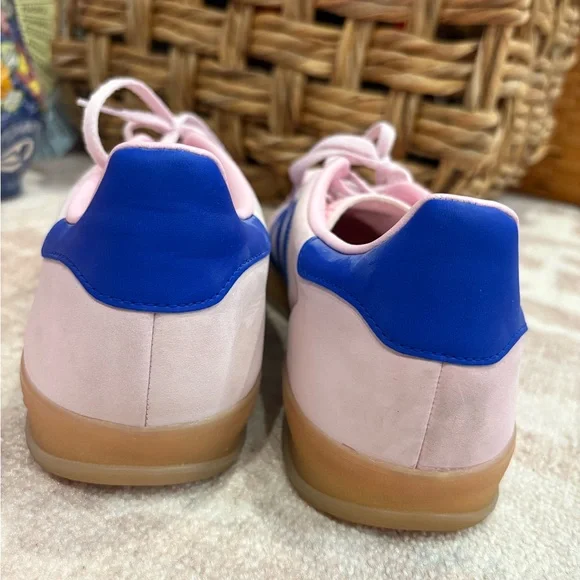 adidas Gazelle Pink and Blue Sneakers Size 9 - Picture 4 of 5